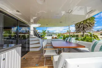 Thumbnail von Azimut 66