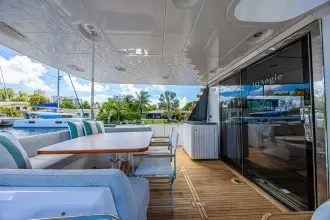 Thumbnail von Azimut 66