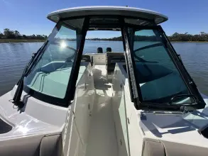 Thumbnail von Boston Whaler 330 Vantage
