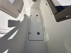 Thumbnail von Boston Whaler 330 Vantage