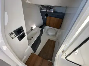 Thumbnail von Boston Whaler 330 Vantage