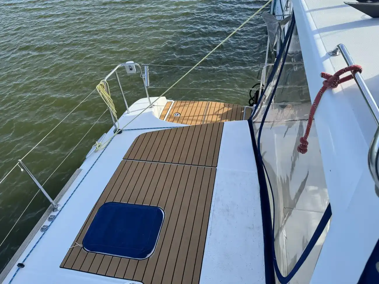 Thumbnail von Lagoon 440 MAKANI