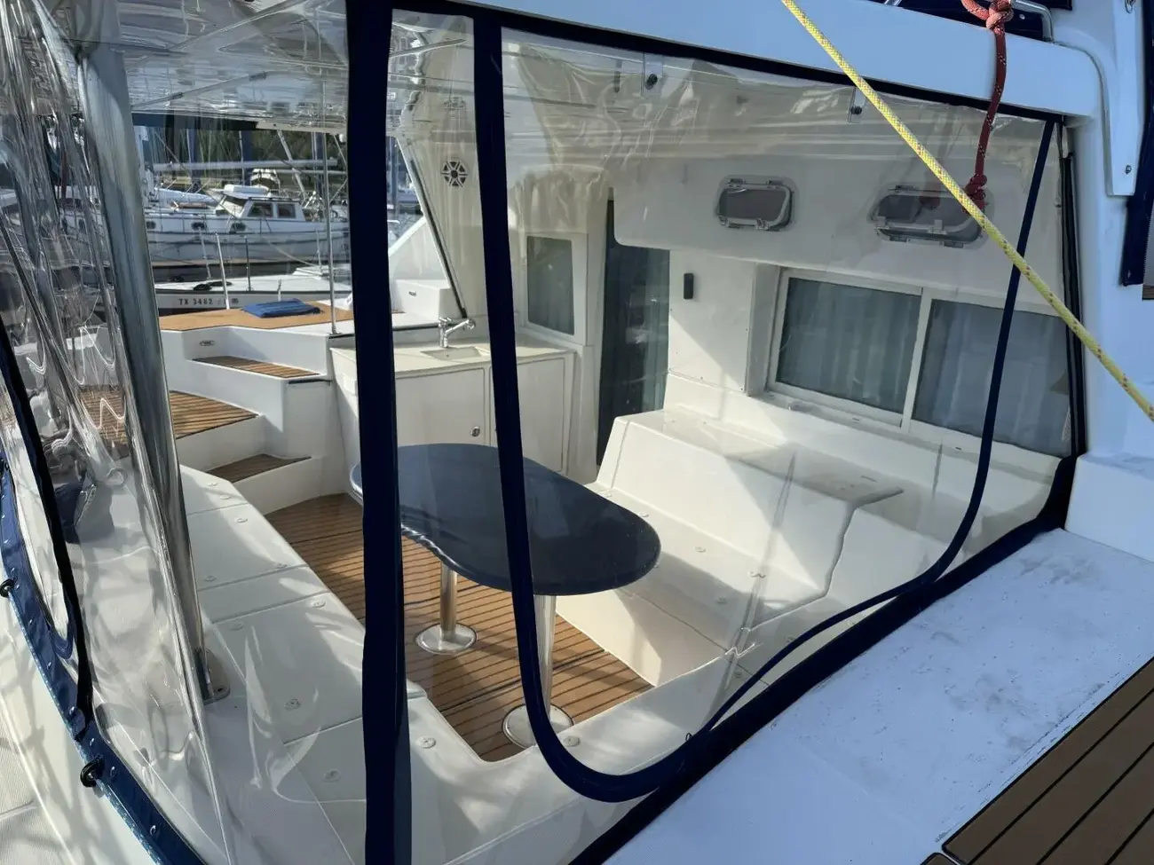 Thumbnail von Lagoon 440 MAKANI