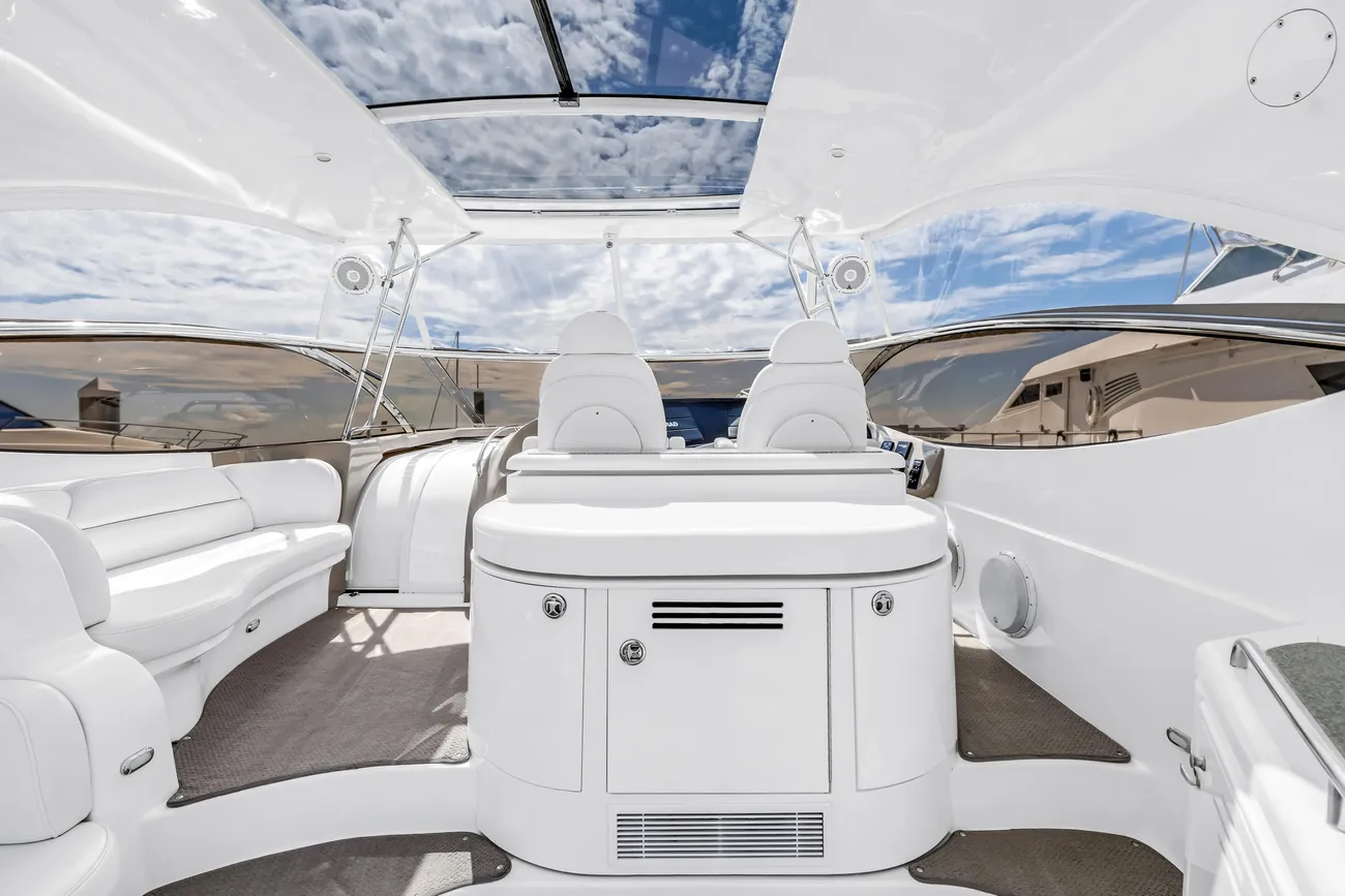 Thumbnail von Cruisers Yachts 5370 Express