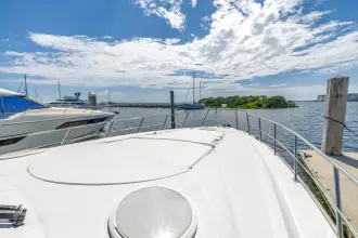 Thumbnail von Cruisers Yachts 5370 Express