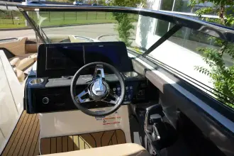 Thumbnail von Sea Ray SLX 280