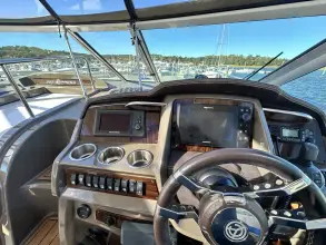 Thumbnail von Cruisers Yachts 380 Express