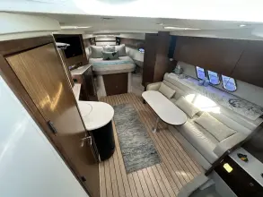 Thumbnail von Cruisers Yachts 380 Express