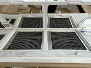 Thumbnail von Sea Ray SLX 400 Hors-Bord