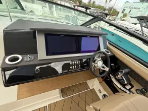 Thumbnail von Sea Ray SLX 400 Hors-Bord