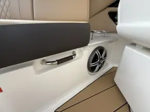 Thumbnail von Sea Ray SLX 400 Hors-Bord