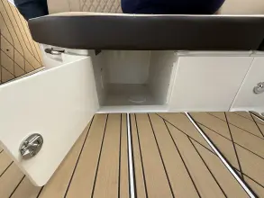 Thumbnail von Sea Ray SLX 400 Hors-Bord