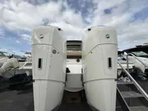 Thumbnail von Sea Ray SLX 400 Hors-Bord