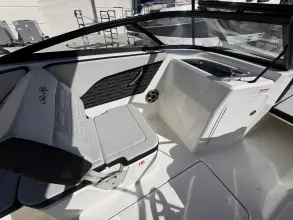Thumbnail von Sea Ray SPX 210 Außenborder