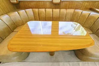 Thumbnail von Viking 74 Enclosed Bridge