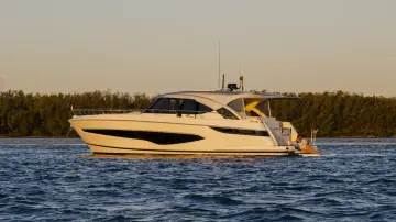 Thumbnail von Riviera 4300 Sports Express