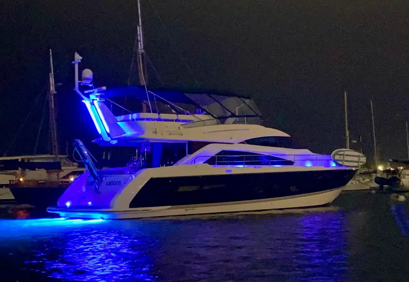 Thumbnail von Fairline Squadron 55