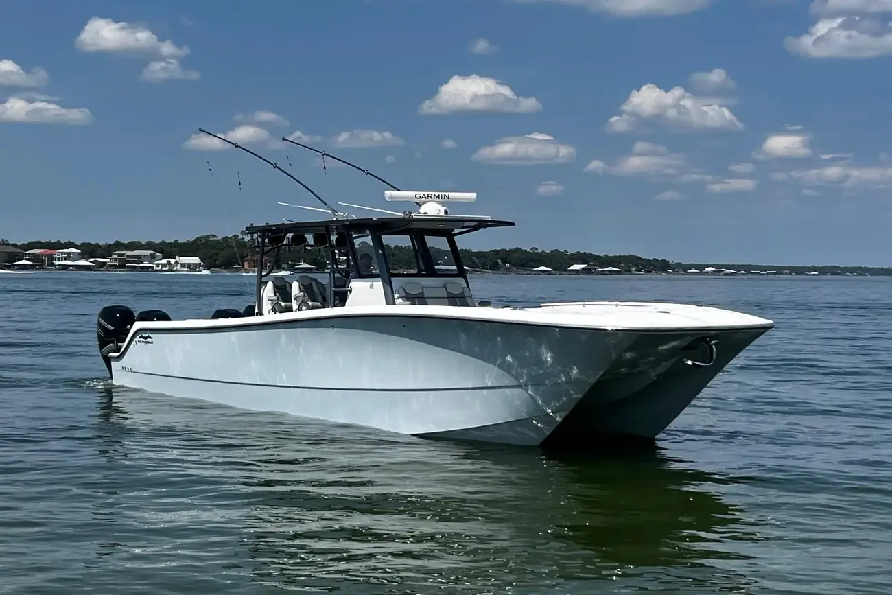 Invincible 46 Catamaran REEL DEPLOYMENT