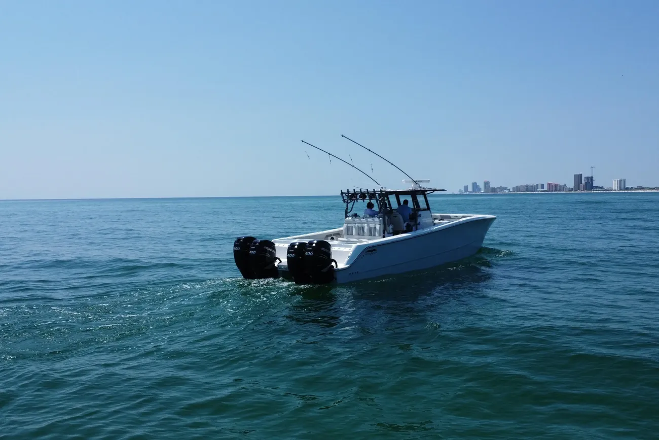 Thumbnail von Invincible 46 Catamaran REEL DEPLOYMENT