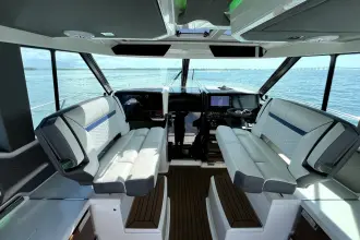 Thumbnail von Tiara Yachts 43LE