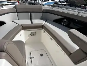 Thumbnail von Boston Whaler 330 Vantage