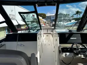 Thumbnail von Boston Whaler 330 Vantage