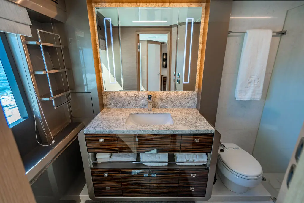 Thumbnail von Ocean Alexander 84R