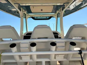 Thumbnail von Grady White Canyon 336