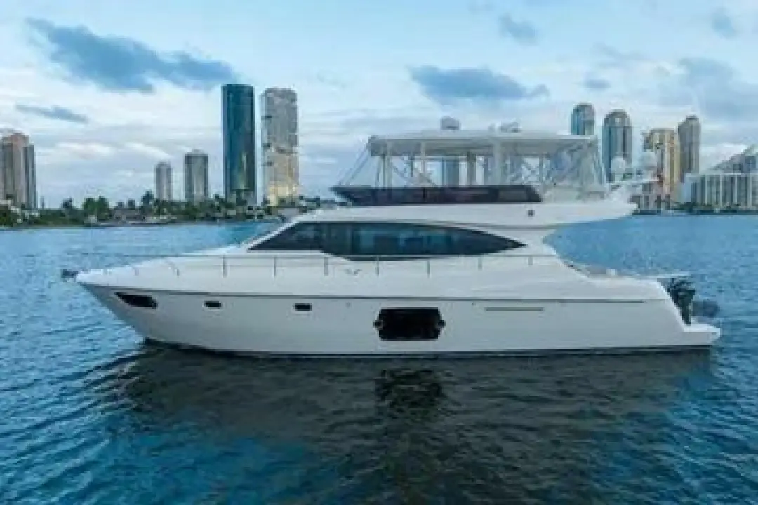 Ferretti Yachts 530 PRIMO