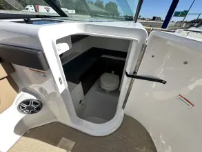 Thumbnail von Sea Ray SDX 290