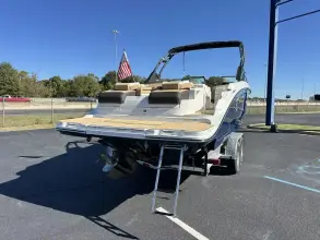 Thumbnail von Sea Ray SDX 290