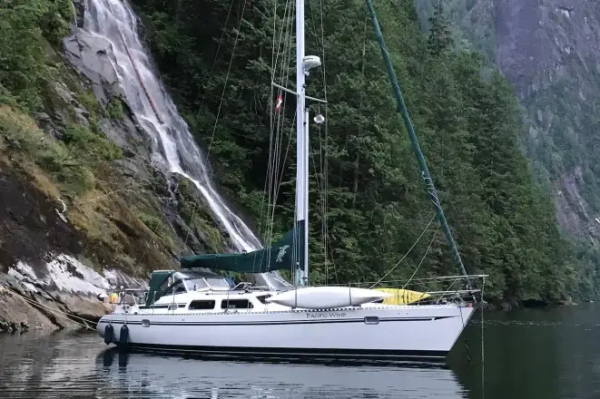 Sceptre 43 Pacific Wind