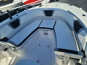 Thumbnail von Robalo R270