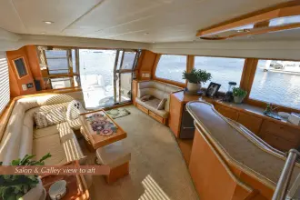 Thumbnail von Mckinna 57 Pilothouse Decompress