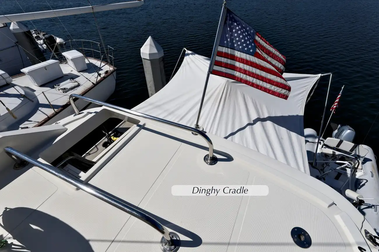 Thumbnail von Mckinna 57 Pilothouse Decompress