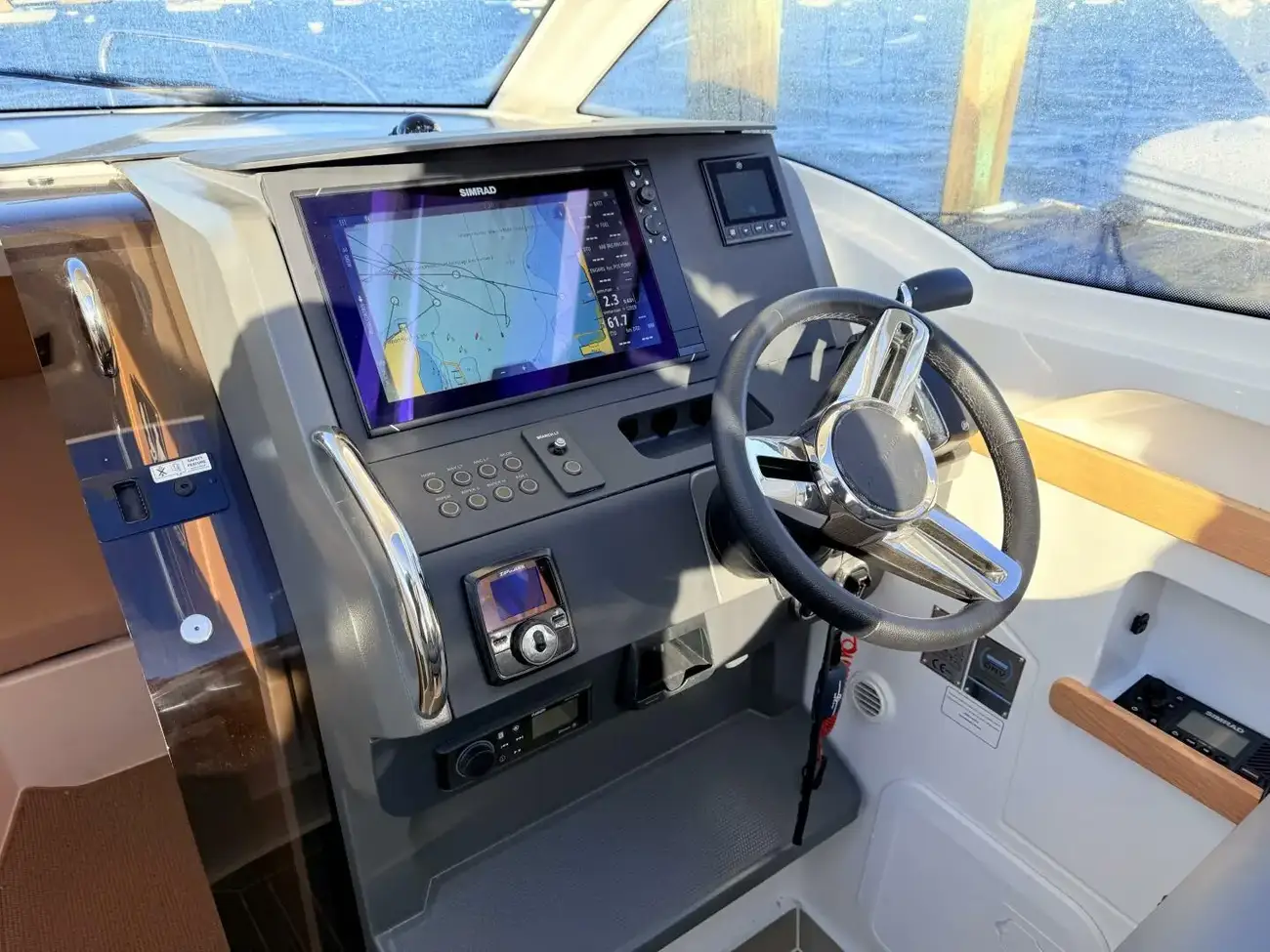 Thumbnail von Nimbus W9