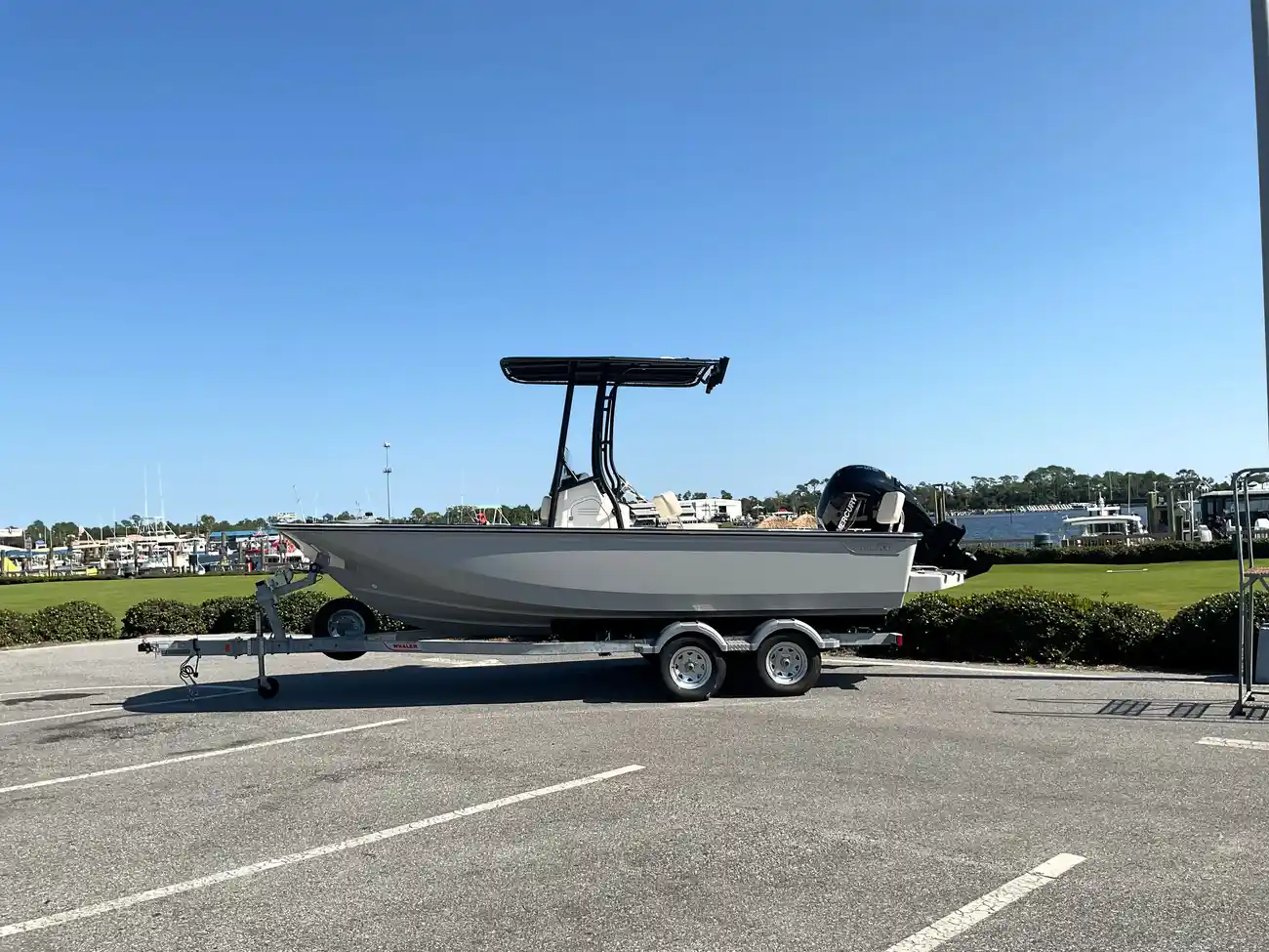 Boston Whaler 190 Montauk