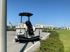 Thumbnail von Boston Whaler 190 Montauk