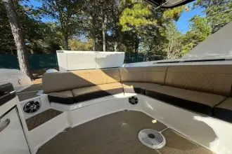 Thumbnail von Sea Ray SLX 350