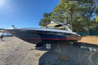 Thumbnail von Sea Ray SLX 350