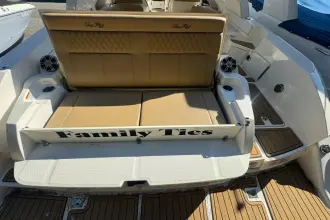 Thumbnail von Sea Ray SLX 350