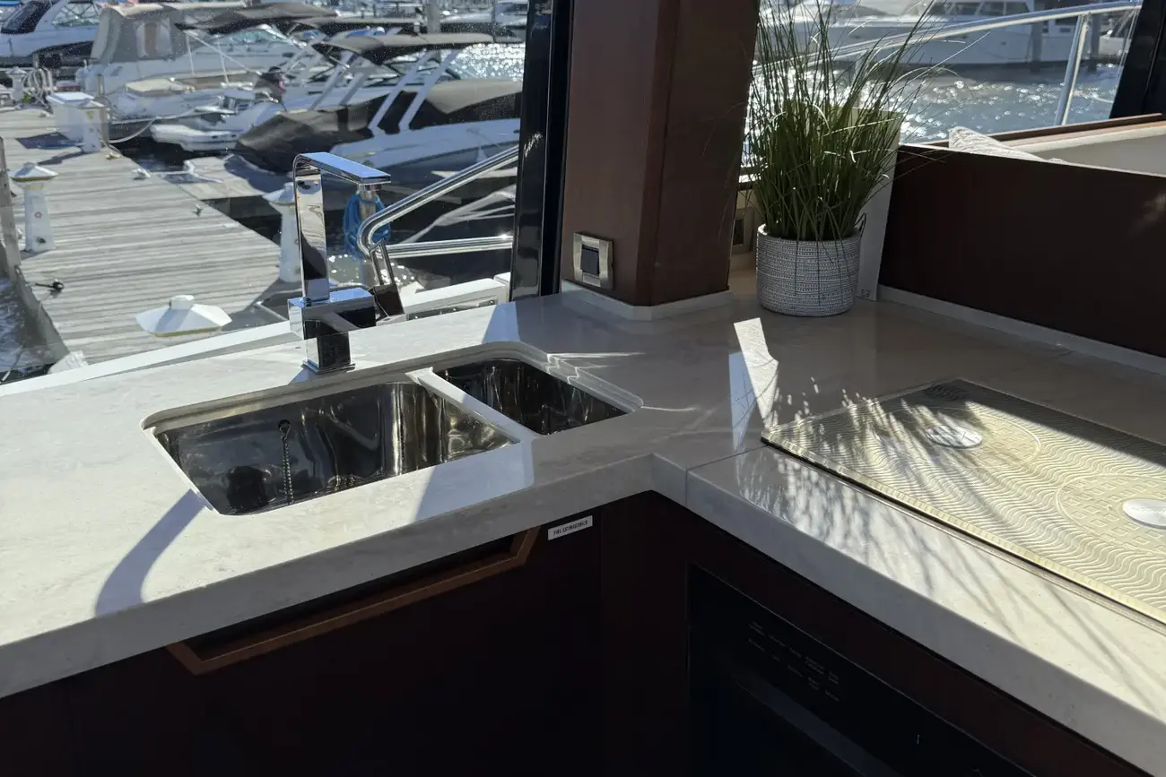 Thumbnail von Galeon 500 FLY