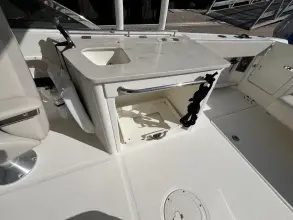 Thumbnail von Boston Whaler 270 Vantage