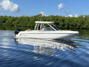Thumbnail von Boston Whaler 270 Vantage