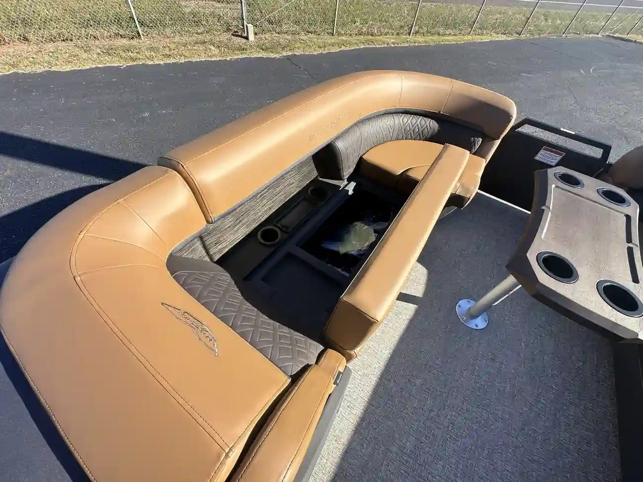 Thumbnail von Bennington M24