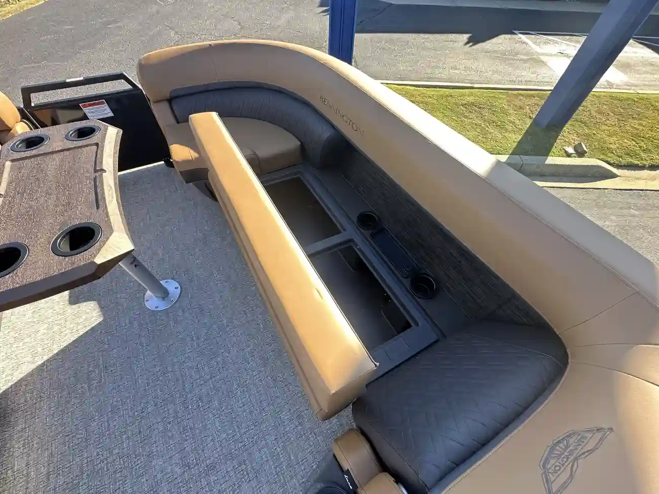 Thumbnail von Bennington M24