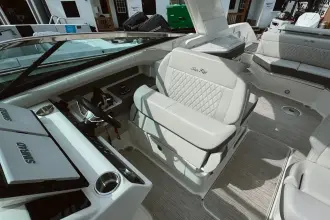 Thumbnail von Sea Ray SLX 310 Fuoribordo