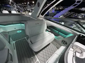 Thumbnail von Sea Ray SLX 310 buitenboordmotor