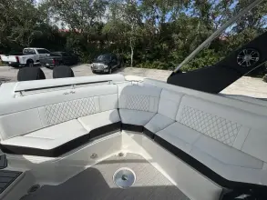 Thumbnail von Sea Ray SLX 310 buitenboordmotor