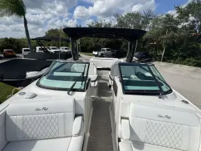 Thumbnail von Sea Ray SLX 310 buitenboordmotor